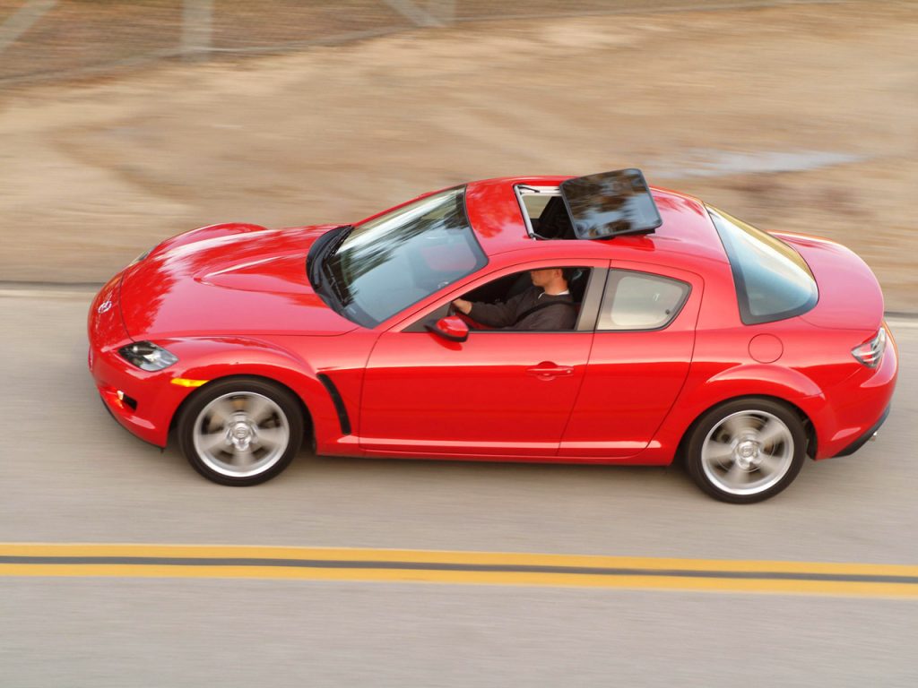 یک نمونه سانروف