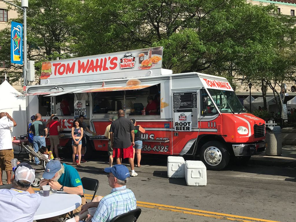 عرضه غذای سیار