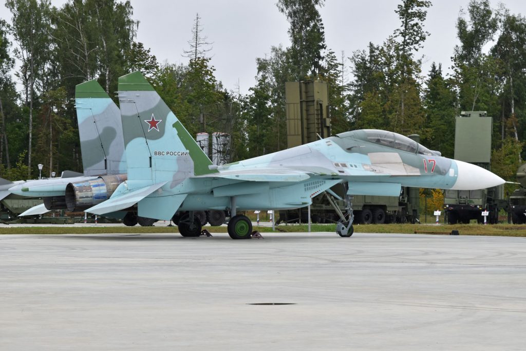 جنگنده Su-27