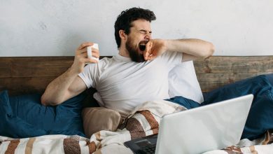 چرا خمیازه می کشیم؟