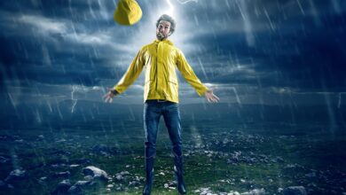 وقتی صاعقه به بدن برخورد می‌کند، چه اتفاقی می‌افتد؟