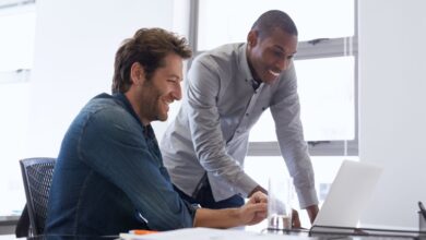 چگونه با محتوا، نرخ تبدیل قیف فروش را دو برابر کنیم؟
