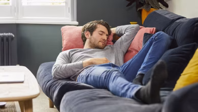 به خواب و بهرهوری بیشتری نیاز دارید؟ پس در خانه کار کنید!